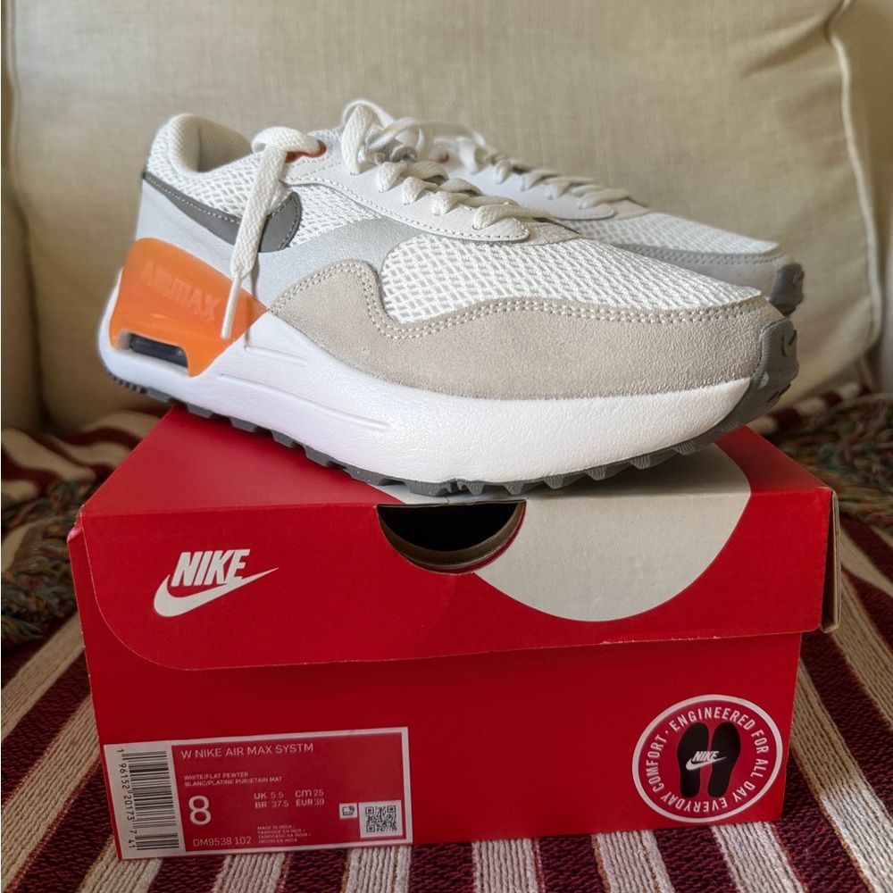 Women’s Nikes